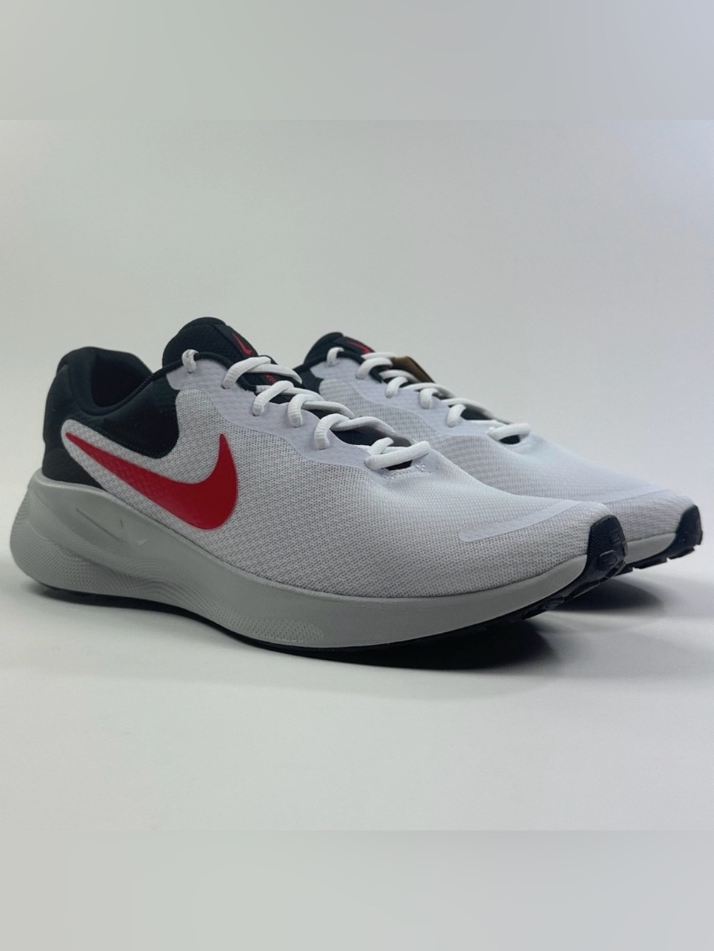 Nike Revolution 7 White Red Black Mens Size 12 Shoes Athletic Running FB2207-102